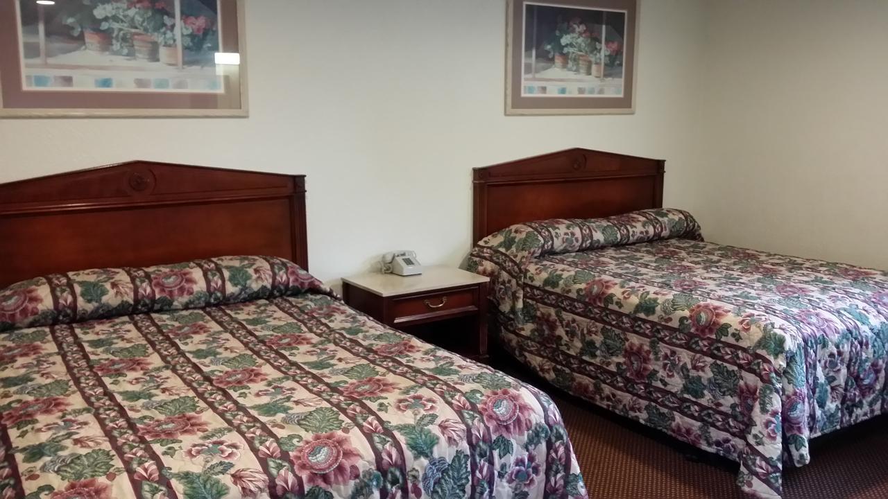 Redwood Inn Willits Dış mekan fotoğraf