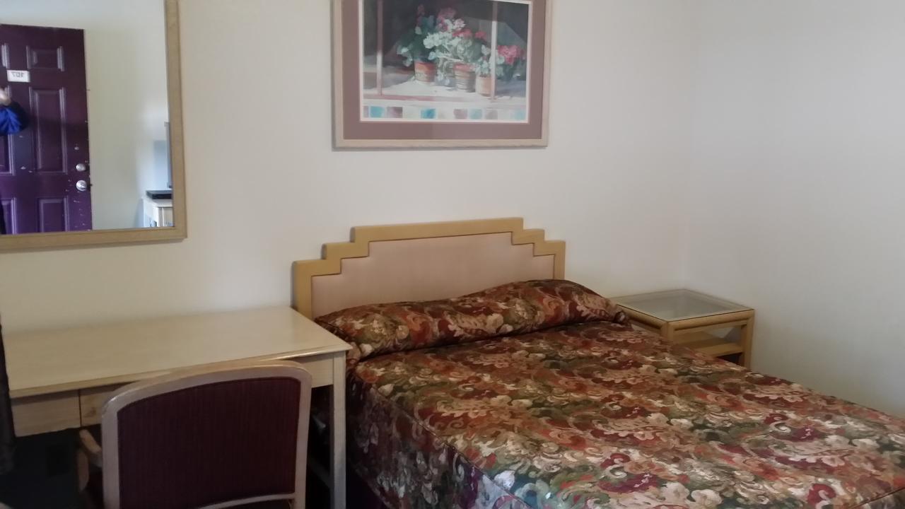Redwood Inn Willits Dış mekan fotoğraf