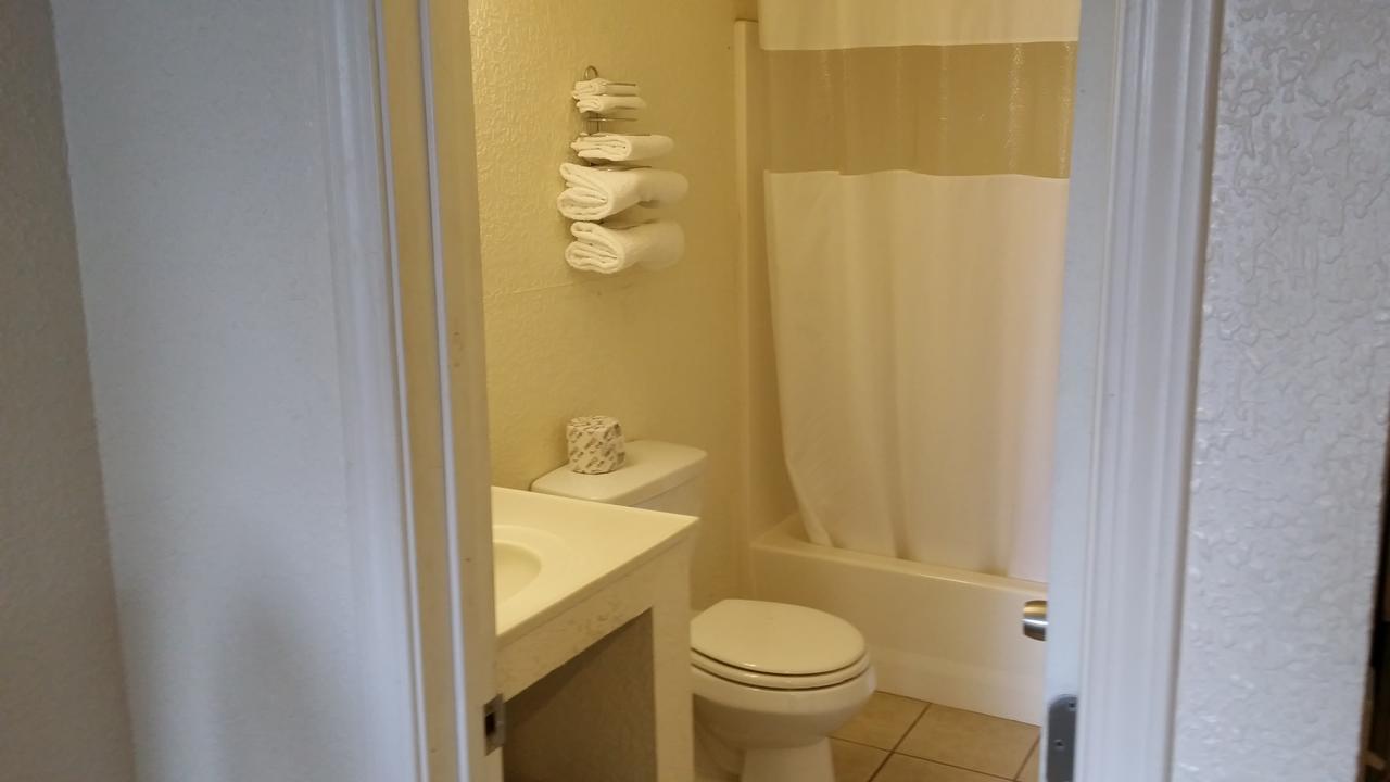 Redwood Inn Willits Dış mekan fotoğraf